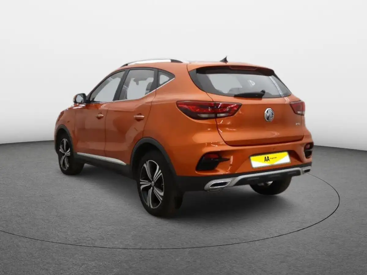 2023-mg-zs-suv-10t-gdi-excite-big-3