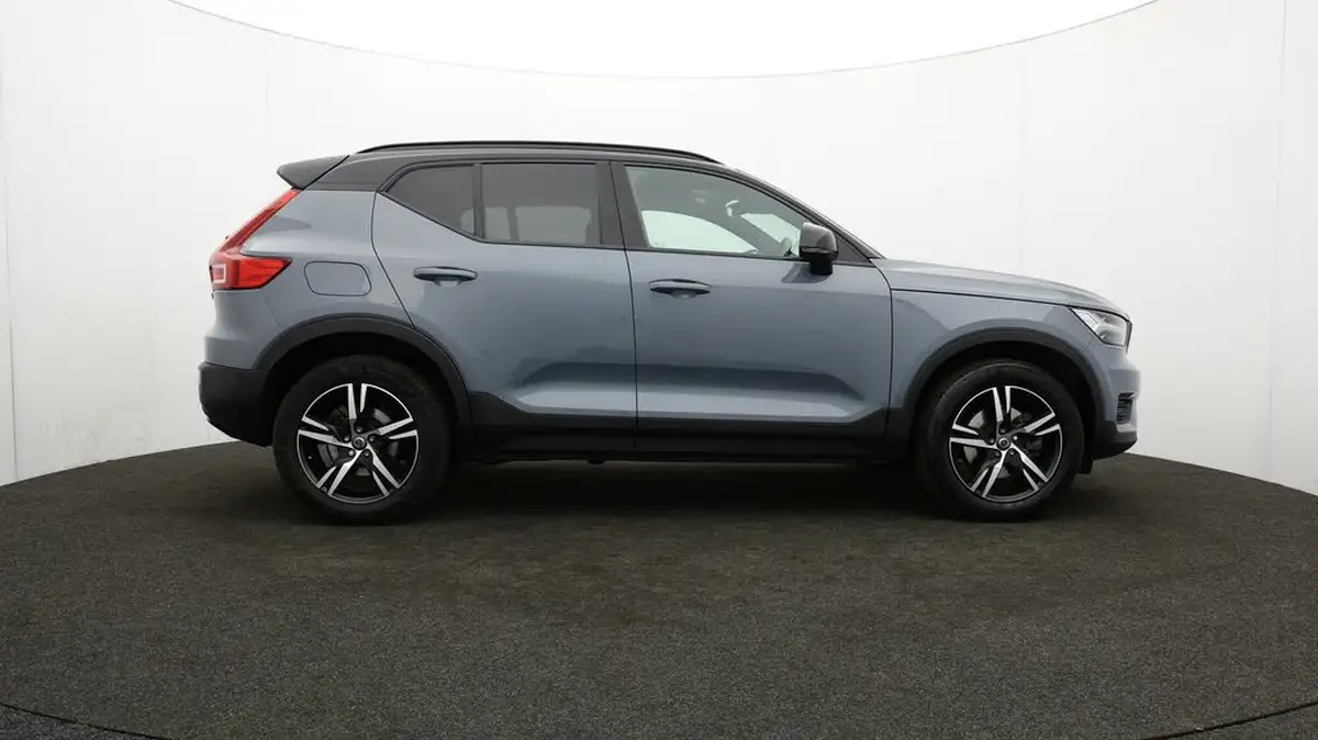 2021-volvo-xc40-20-b4-r-design-194bhp-auto-big-42