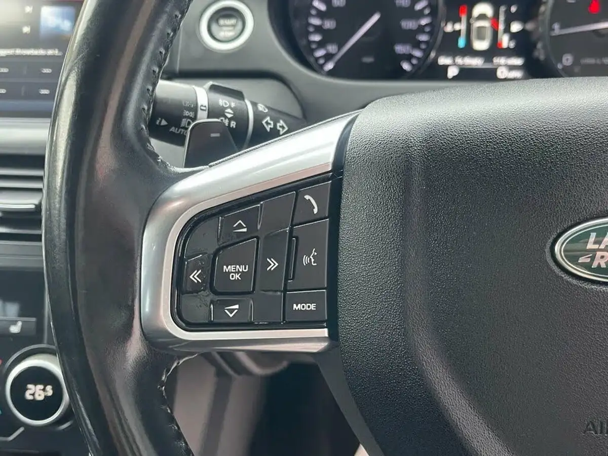 2015-land-rover-discovery-sport-22td-hse-awd-auto-big-15
