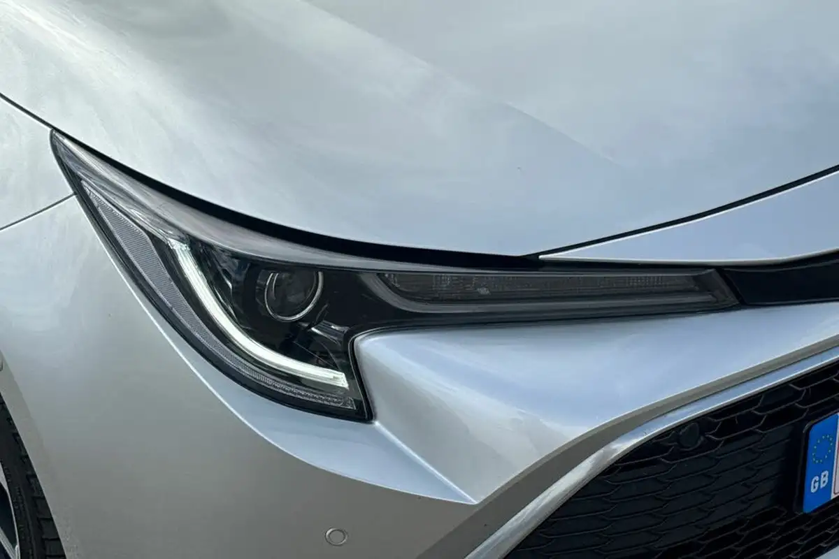 2020-toyota-corolla-20-vvt-i-excel-trk-hatchback-big-17