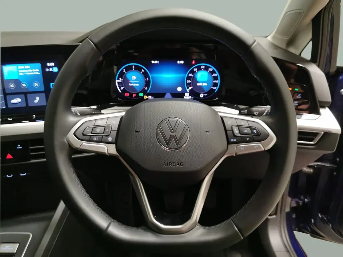 2023-volkswagen-golf-20tdi-life-hatchback-dsg-big-16