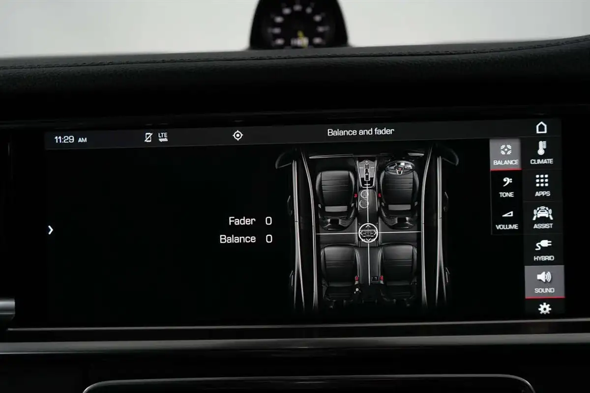 2018-porsche-panamera-29-v6-4-e-hybrid-sport-turismo-big-42