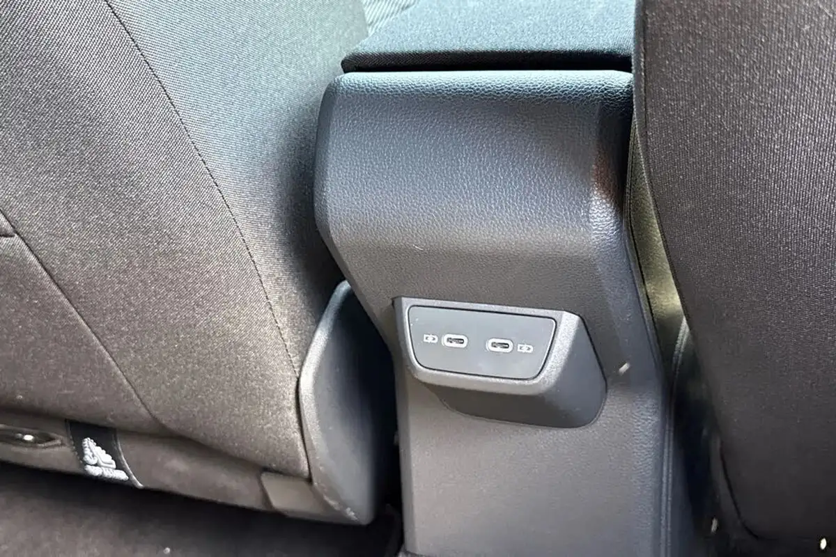 2024-volkswagen-polo-10-tsi-r-line-115ps-dsg-big-38