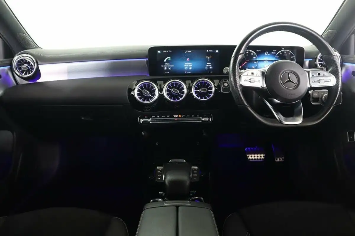 2022-mercedes-benz-a-class-13-a250e-amg-line-premium-edition-saloon-4d-big-11