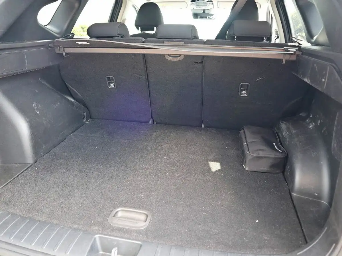 2022-hyundai-tucson-16-t-gdi-premium-265ps-4wd-phev-auto-big-4