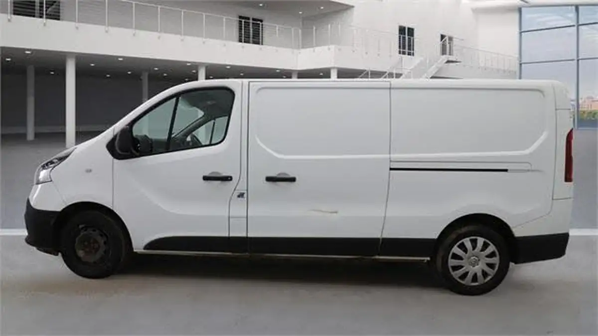 2021-renault-trafic-20dci-ll30-energy-120-business-panel-big-3