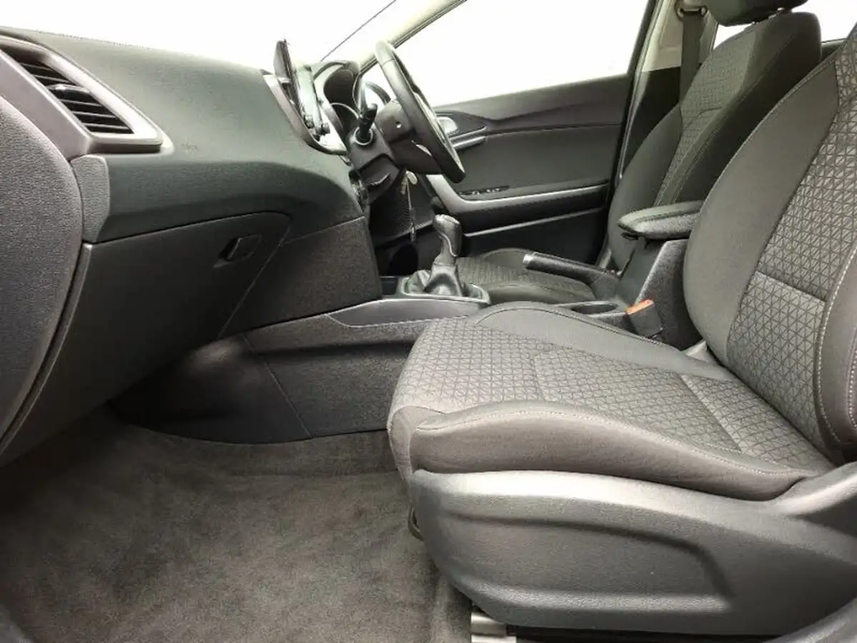 2019-kia-xceed-10-t-gdi-2-big-4
