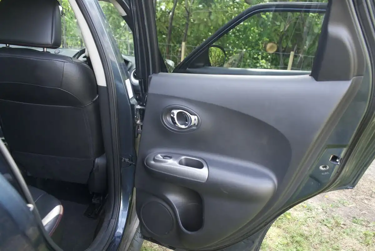 2012-nissan-juke-16-tekna-16v-1598cc-big-51