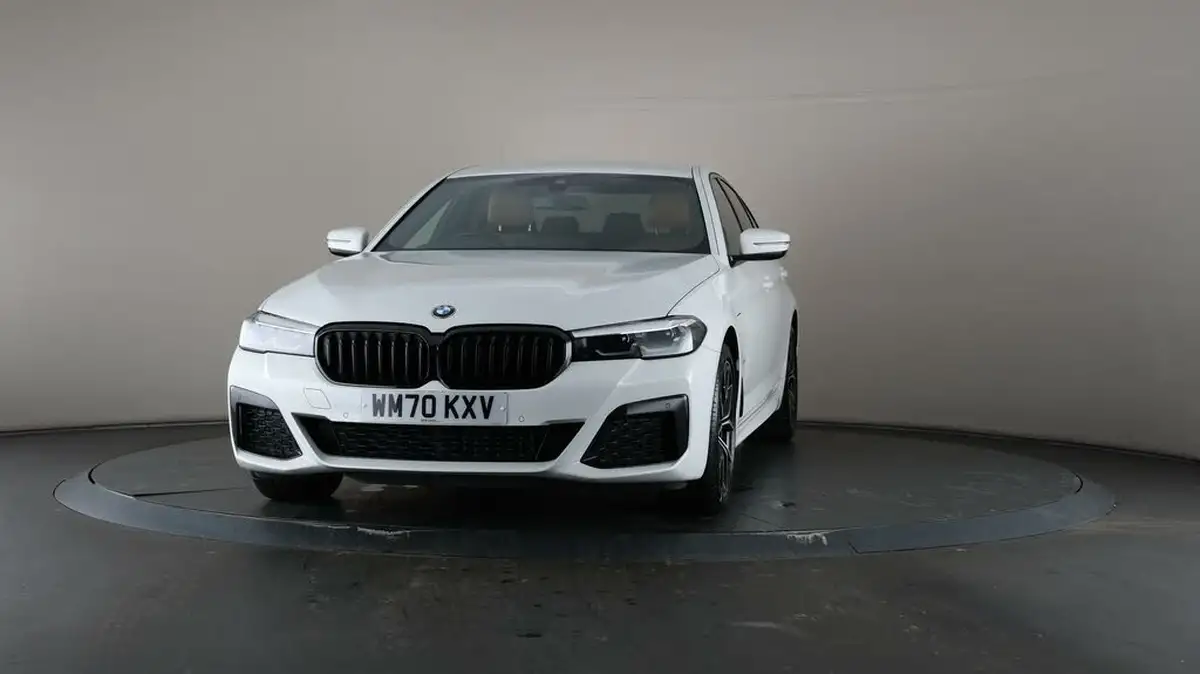 2021-bmw-5-series-20-530e-xdrive-m-sport-saloon-4d-big-41