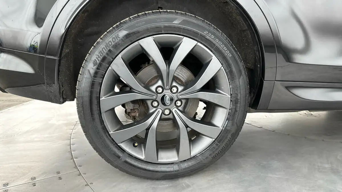 2022-land-rover-discovery-sport-15-p300e-r-dynamic-se-big-25