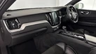 2018-volvo-xc60-20td-d4-r-design-4x4-geartronic-small-9
