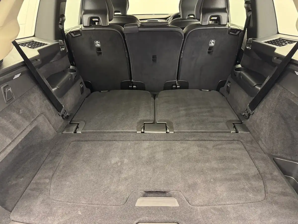 2021-volvo-xc90-20-b5-inscription-big-11