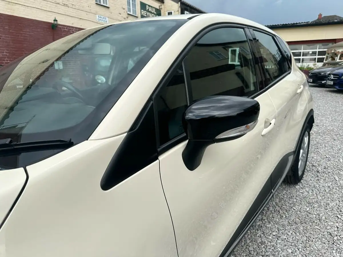 2016-renault-captur-09-dynamique-nav-big-9