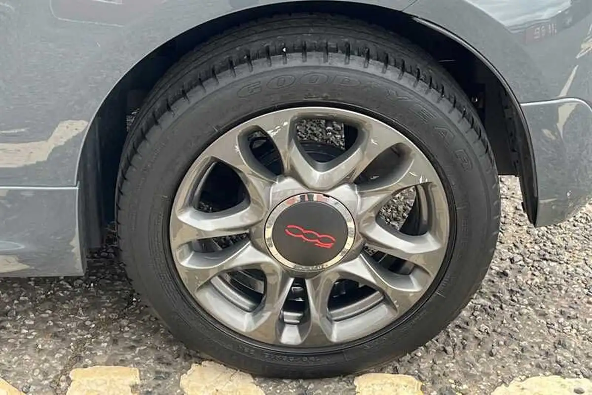 2019-fiat-500-12-sport-big-11