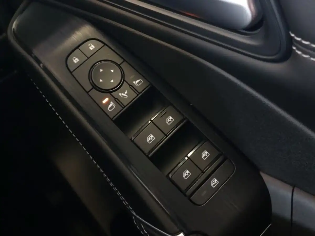 2023-nissan-qashqai-13-dig-t-n-connecta-160ps-auto-big-13