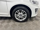 2017-volvo-xc60-24td-d5-r-design-lux-geartronic-small-1