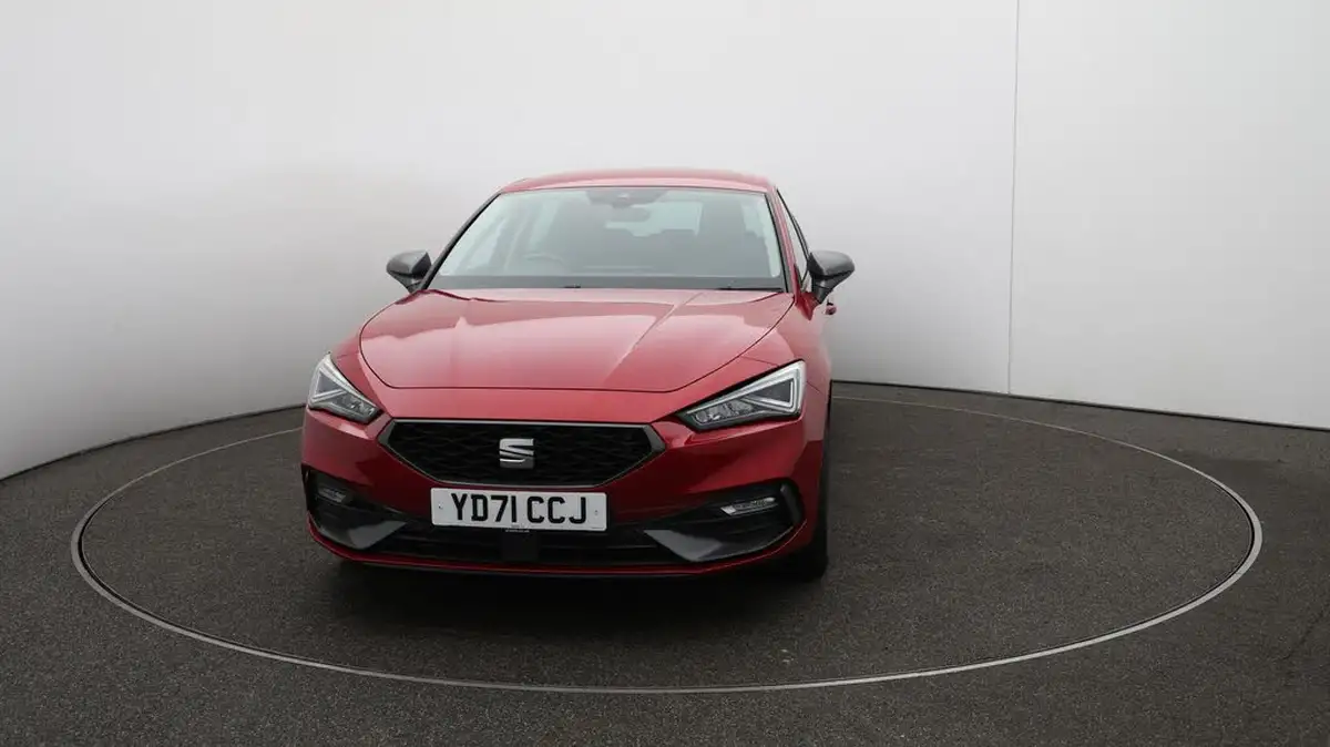 2021-seat-leon-14-e-hybrid-fr-hatchback-big-39