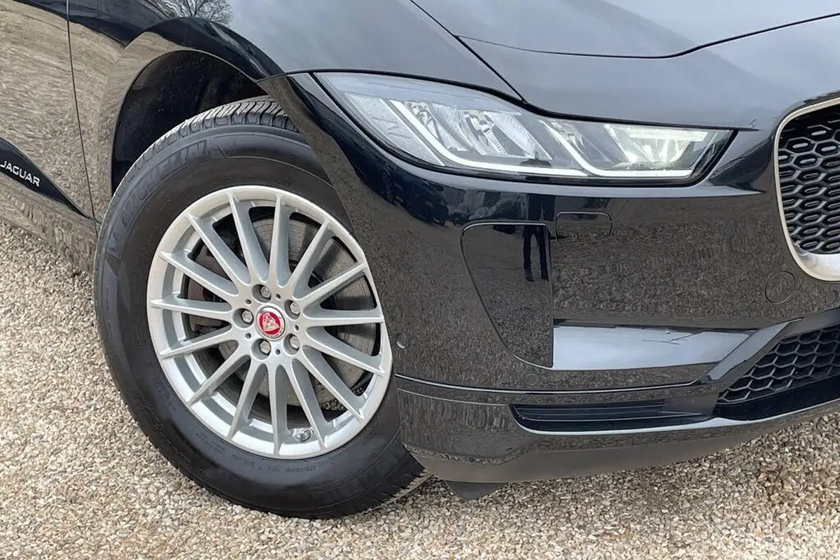 2020-jaguar-i-pace-ev400-s-big-6