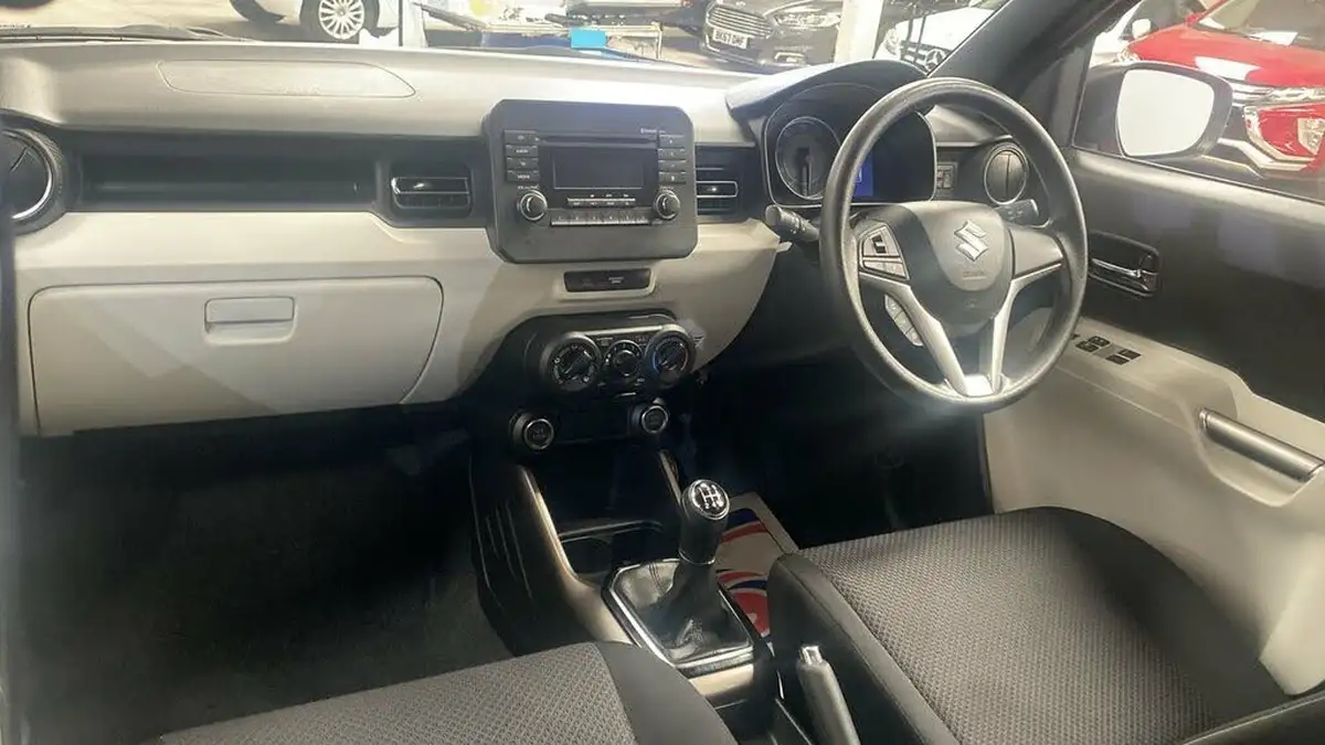 2018-suzuki-ignis-12-dualjet-sz3-big-11