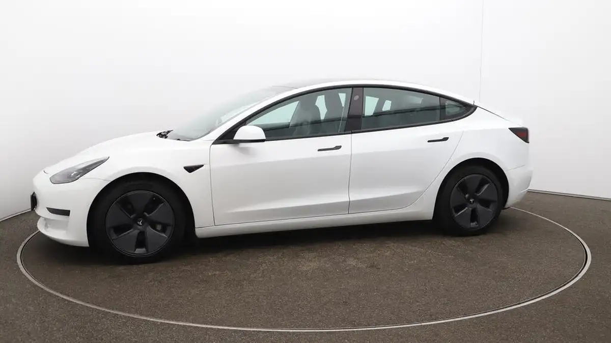 2021-tesla-model-3-e-standard-plus-big-65