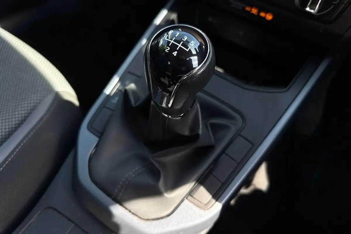 2021-seat-arona-10-tsi-evo-se-technology-big-33