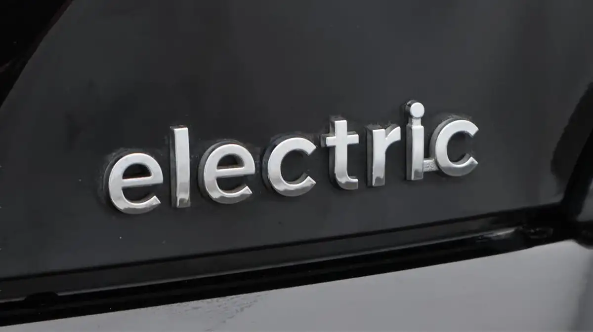2021-hyundai-kona-e-premium-204ps-64kwh-7kw-obc-big-23