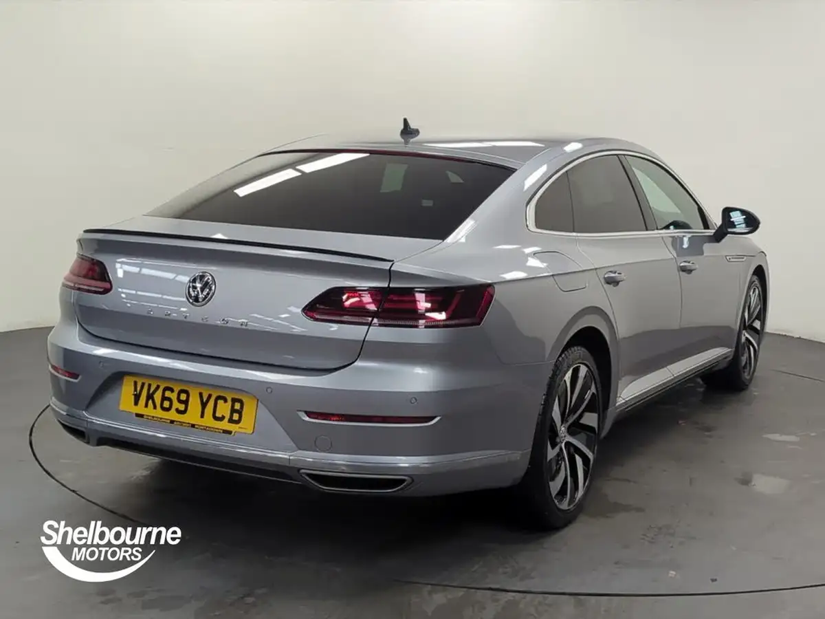 2019-volkswagen-arteon-big-11