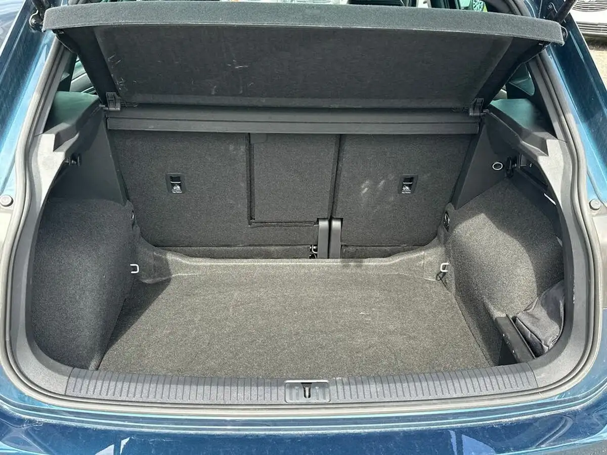 2023-volkswagen-tiguan-15-tsi-r-line-edition-big-11