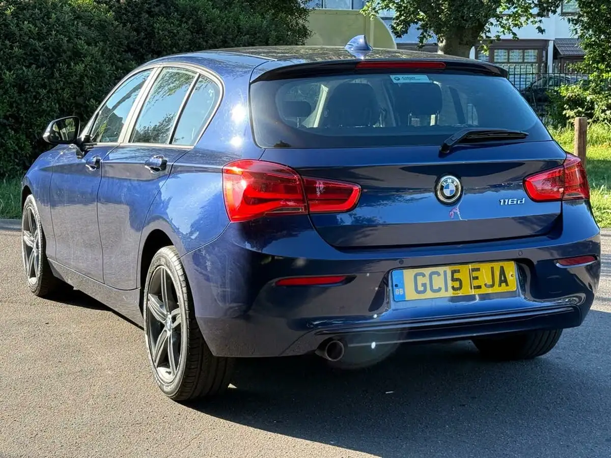 2015-bmw-1-series-15td-116d-sport-114bhp-5d-auto-big-7