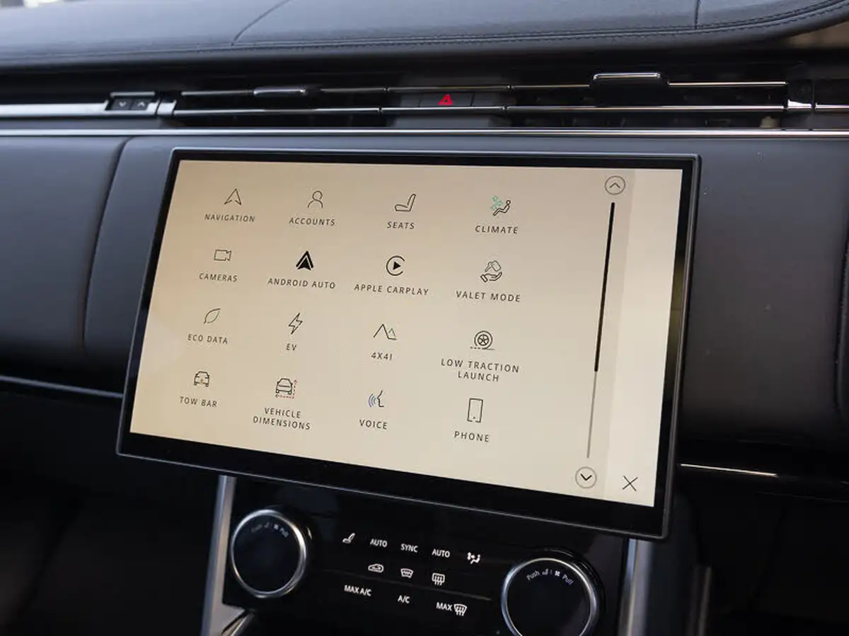 2022-land-rover-range-rover-30-p440e-se-big-10