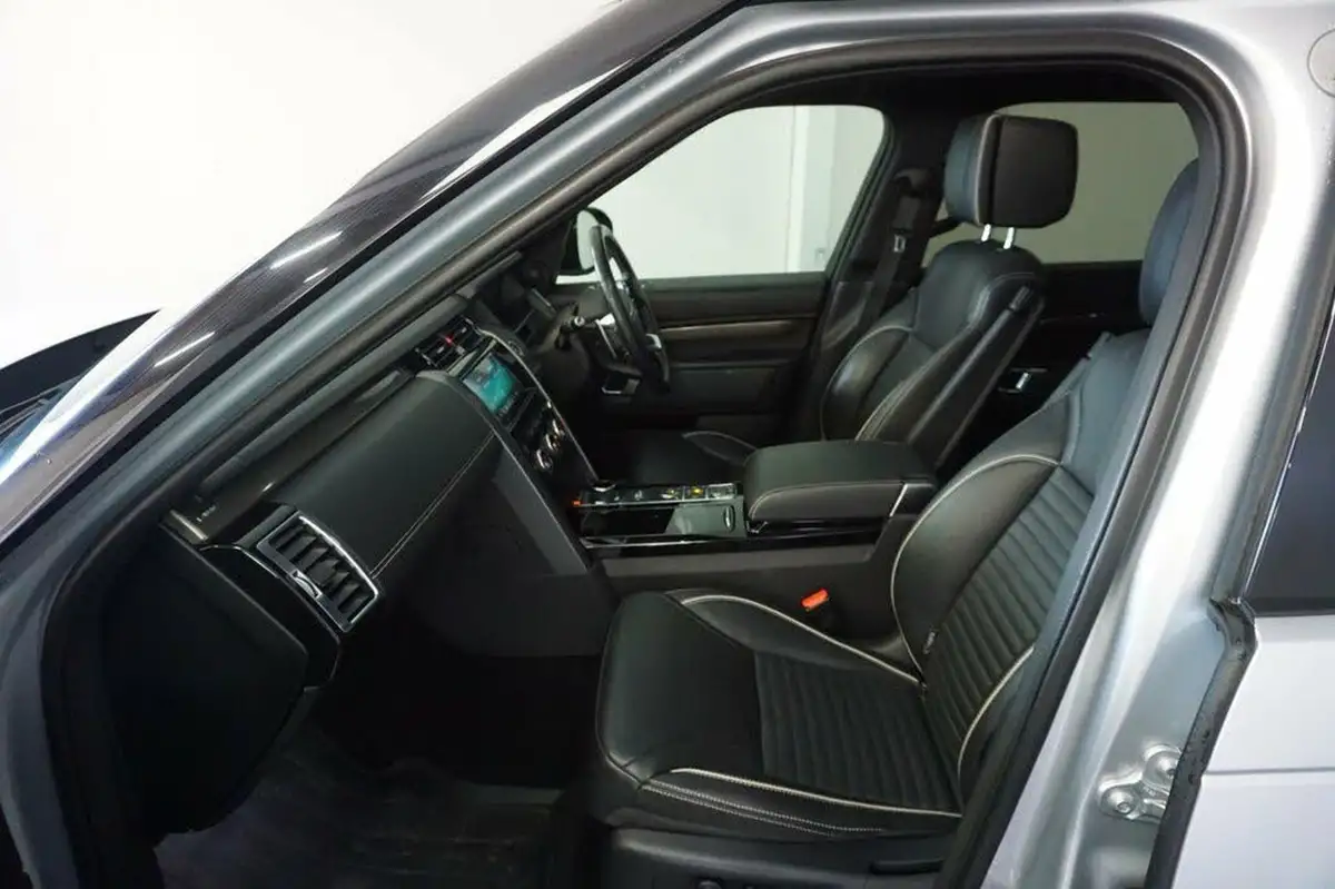 2019-land-rover-discovery-30-sd-v6-hse-luxury-big-22