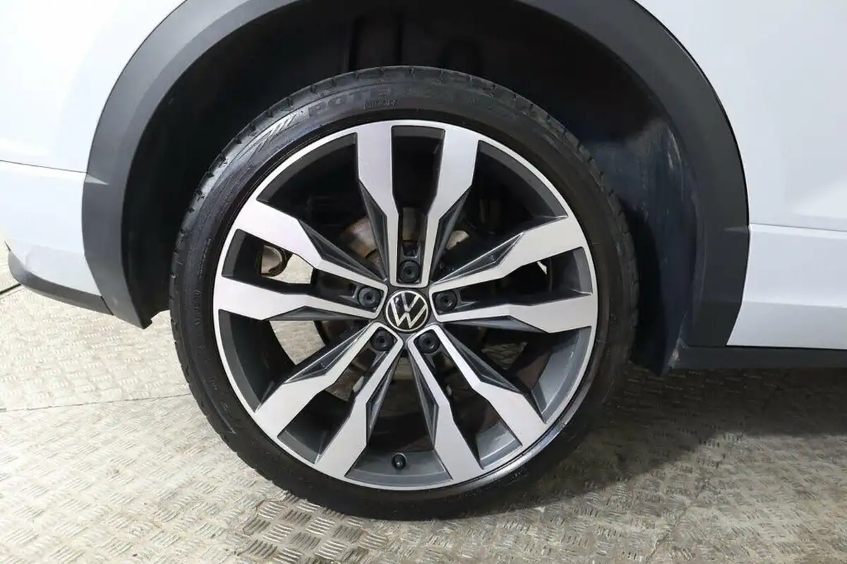 2021-volkswagen-t-roc-15-tsi-r-line-hatchback-5d-dsg-big-30