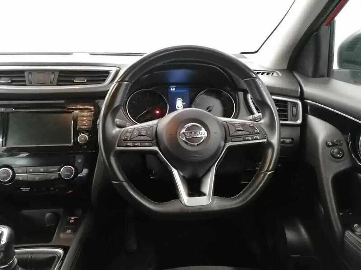 2020-nissan-qashqai-13-dig-t-acenta-premium-140ps-big-8