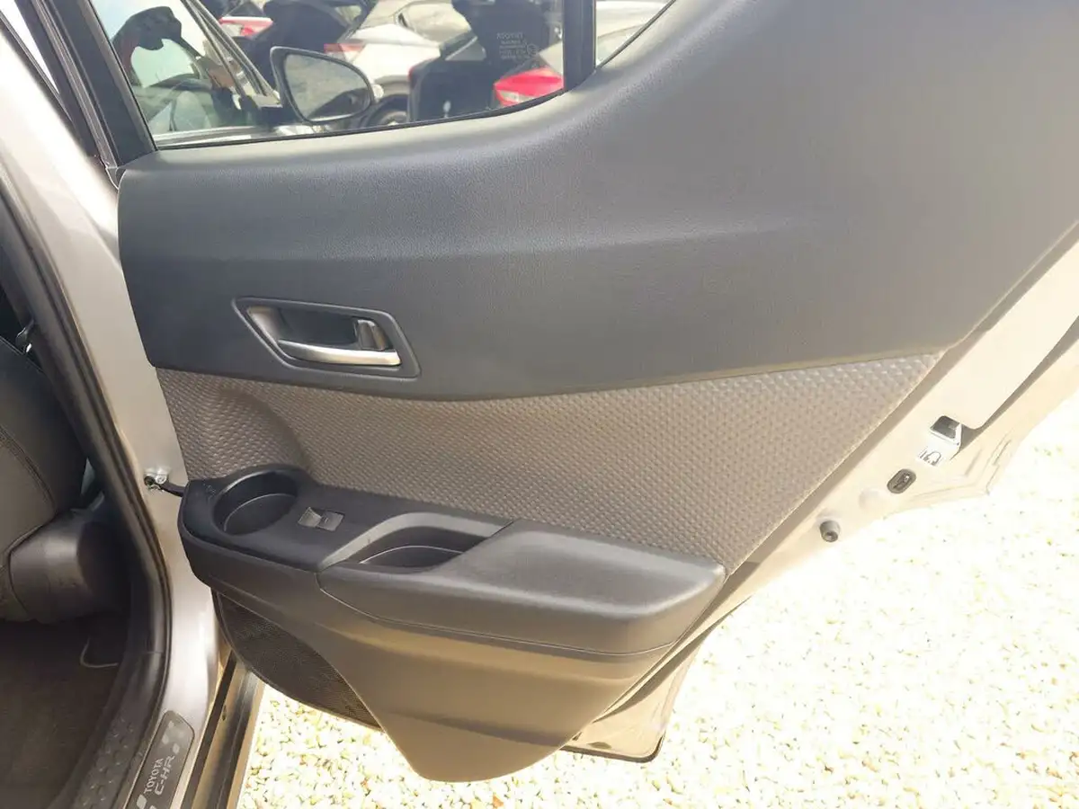 2020-toyota-c-hr-18-vvt-i-excel-big-30