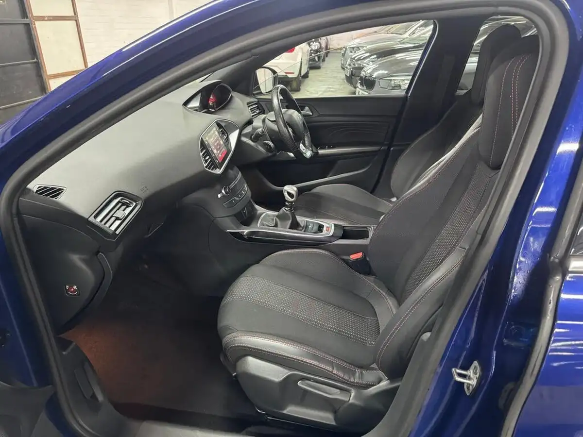 2016-peugeot-308-16-bluehdi-gt-line-big-12
