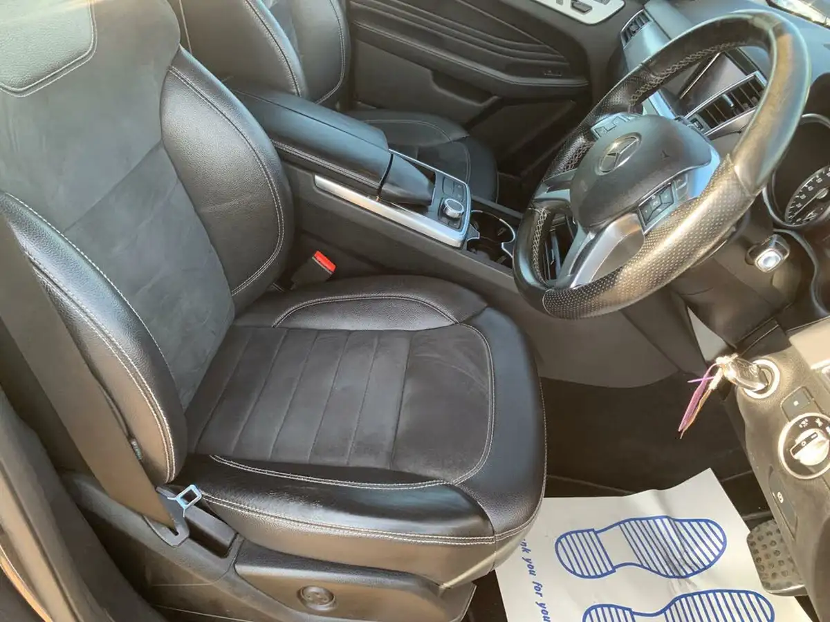 2012-mercedes-benz-m-class-30td-ml350-bluetec-sport-big-18