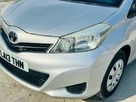 2013-toyota-yaris-small-8