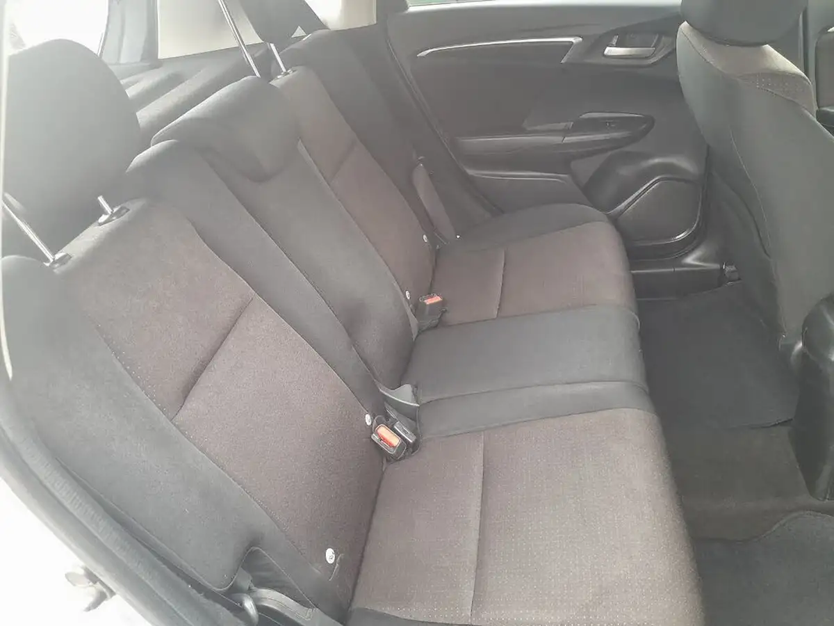 2018-honda-jazz-13-i-vtec-ex-navi-big-9