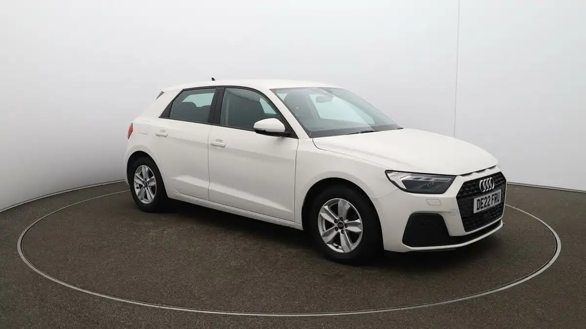2022-audi-a1-10-25-tfsi-technik-big-35