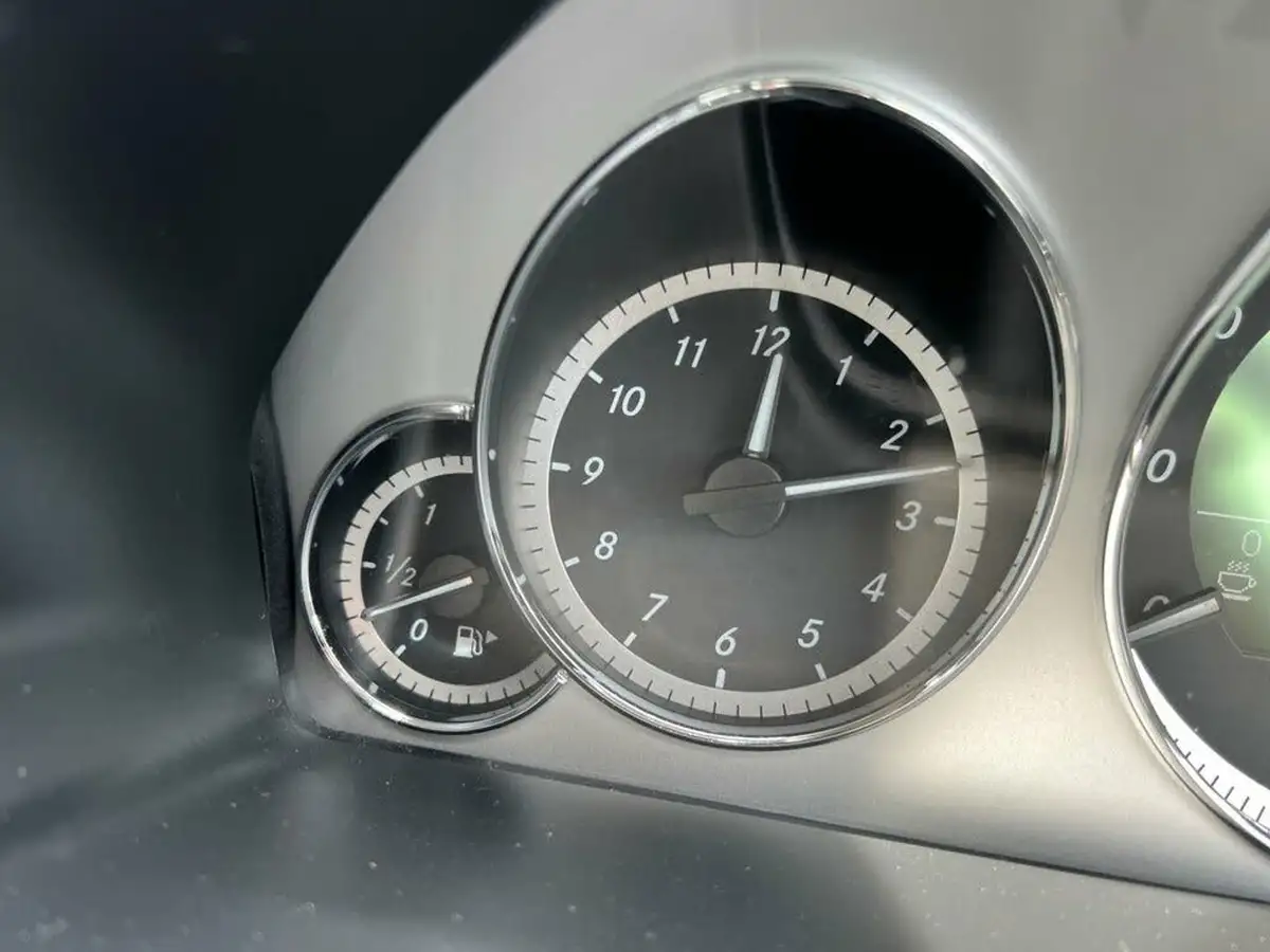 2011-mercedes-benz-e-class-21td-e250-cdi-avantgarde-201bhp-cdi-blueefficiency-estate-5d-7g-tronic-big-25