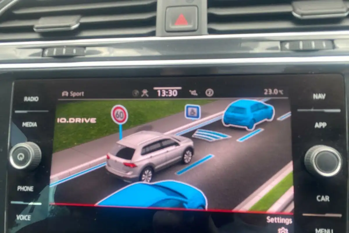 2022-volkswagen-tiguan-20-tsi-r-line-190ps-big-57