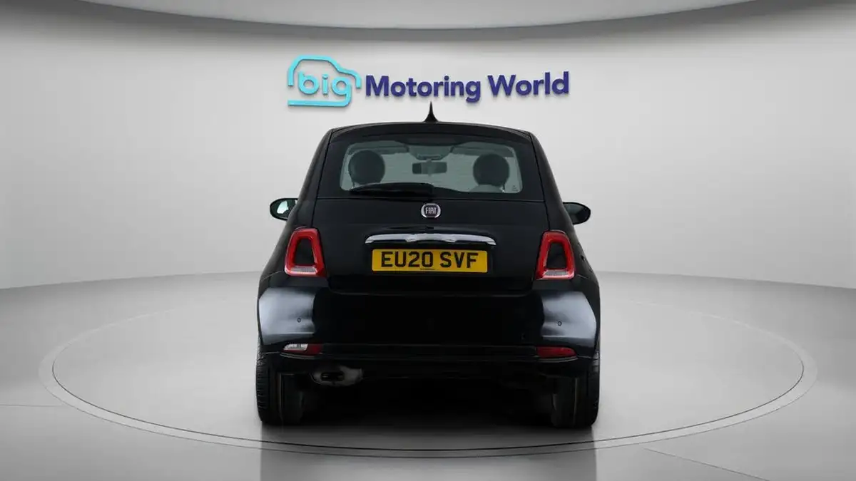 2020-fiat-500-12-lounge-big-5