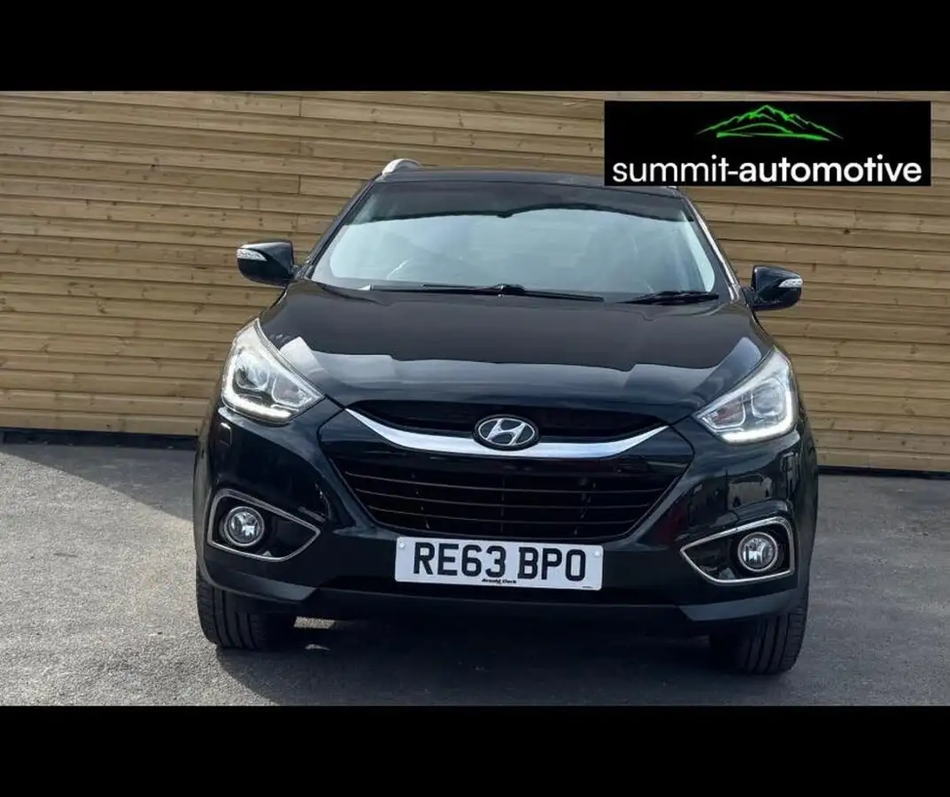 2013-hyundai-ix35-17td-premium-115ps-big-2