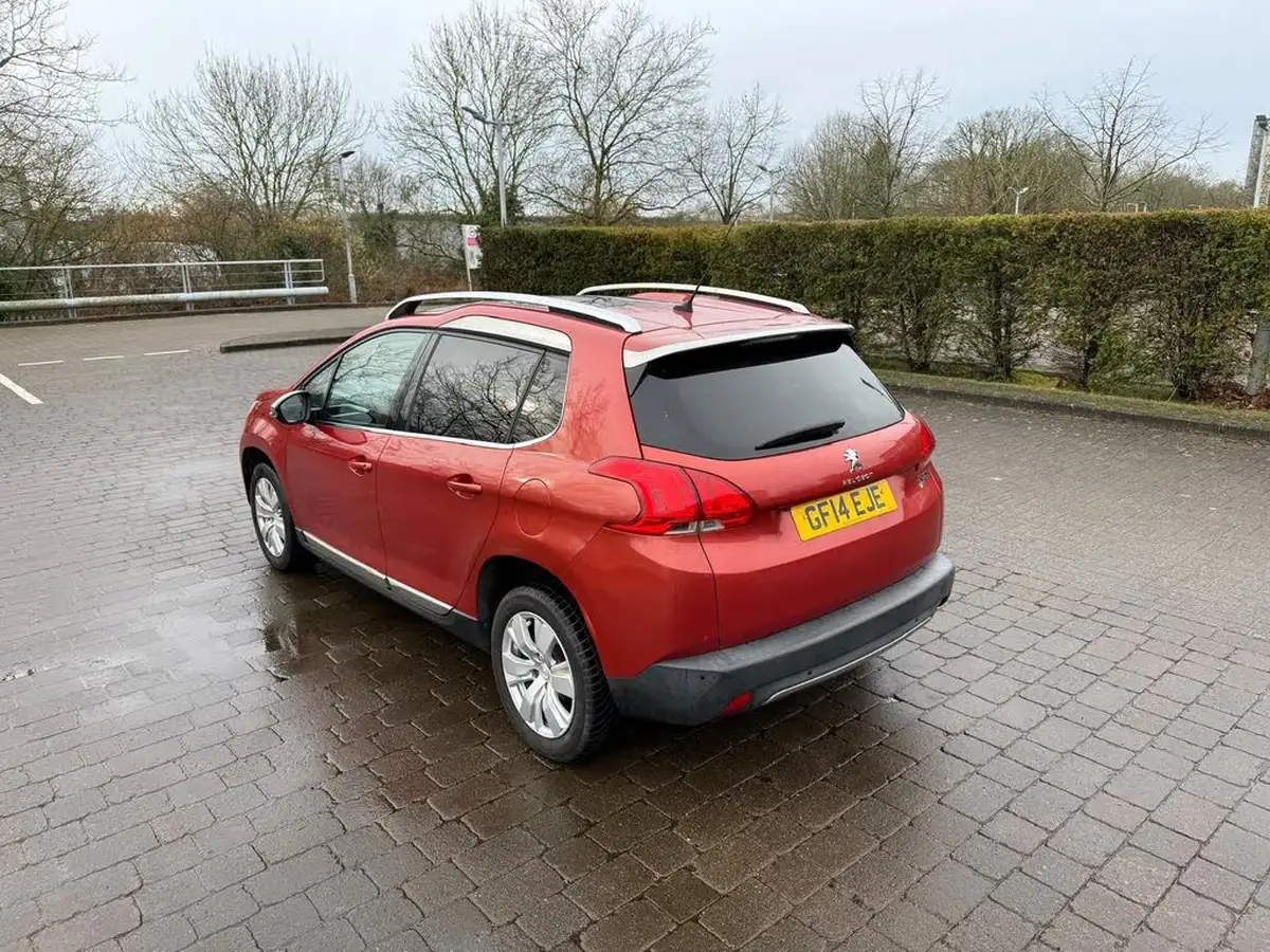 2014-peugeot-2008-crossover-12-e-vti-allure-big-9