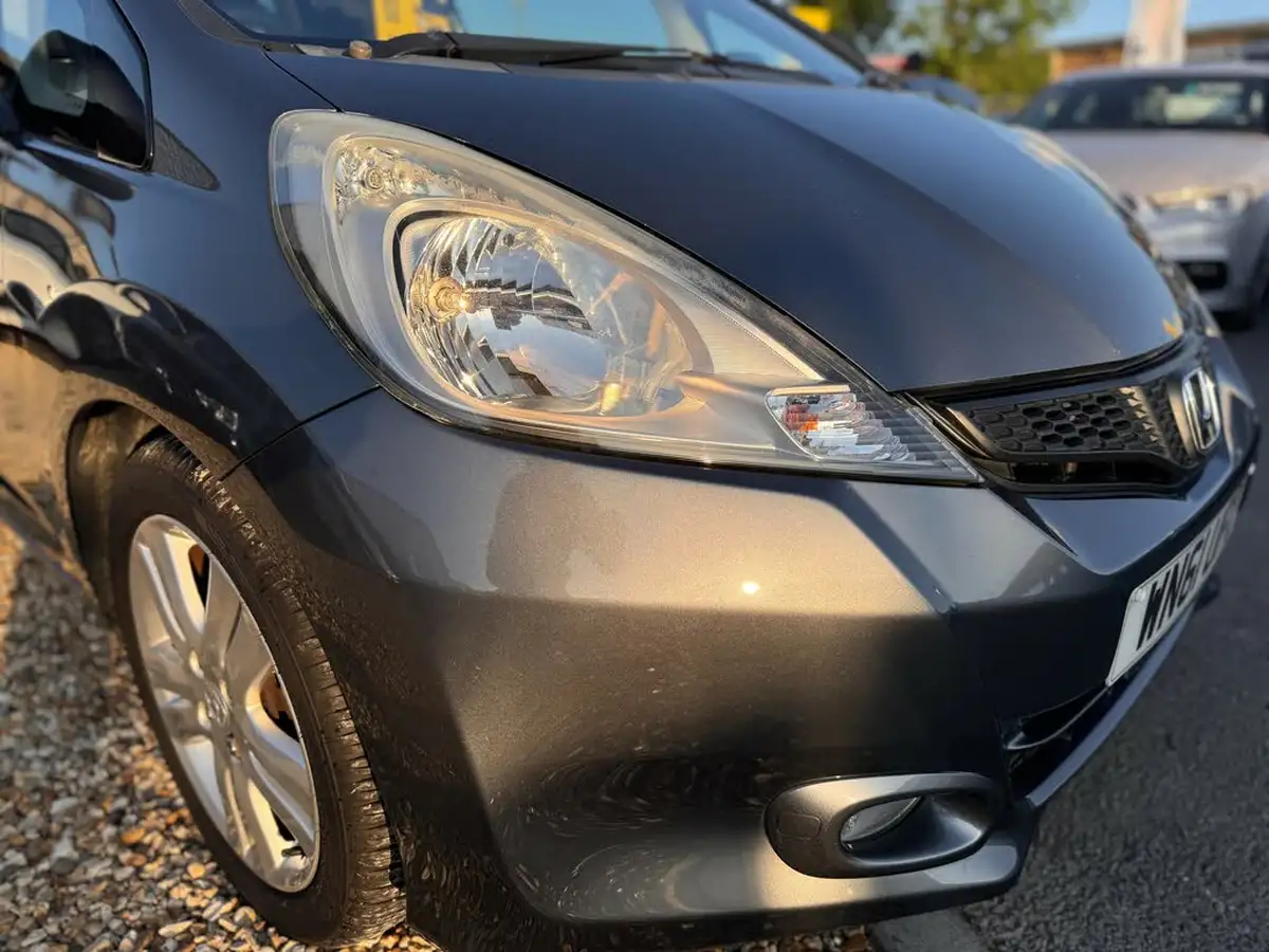 2011-honda-jazz-14-ex-big-46