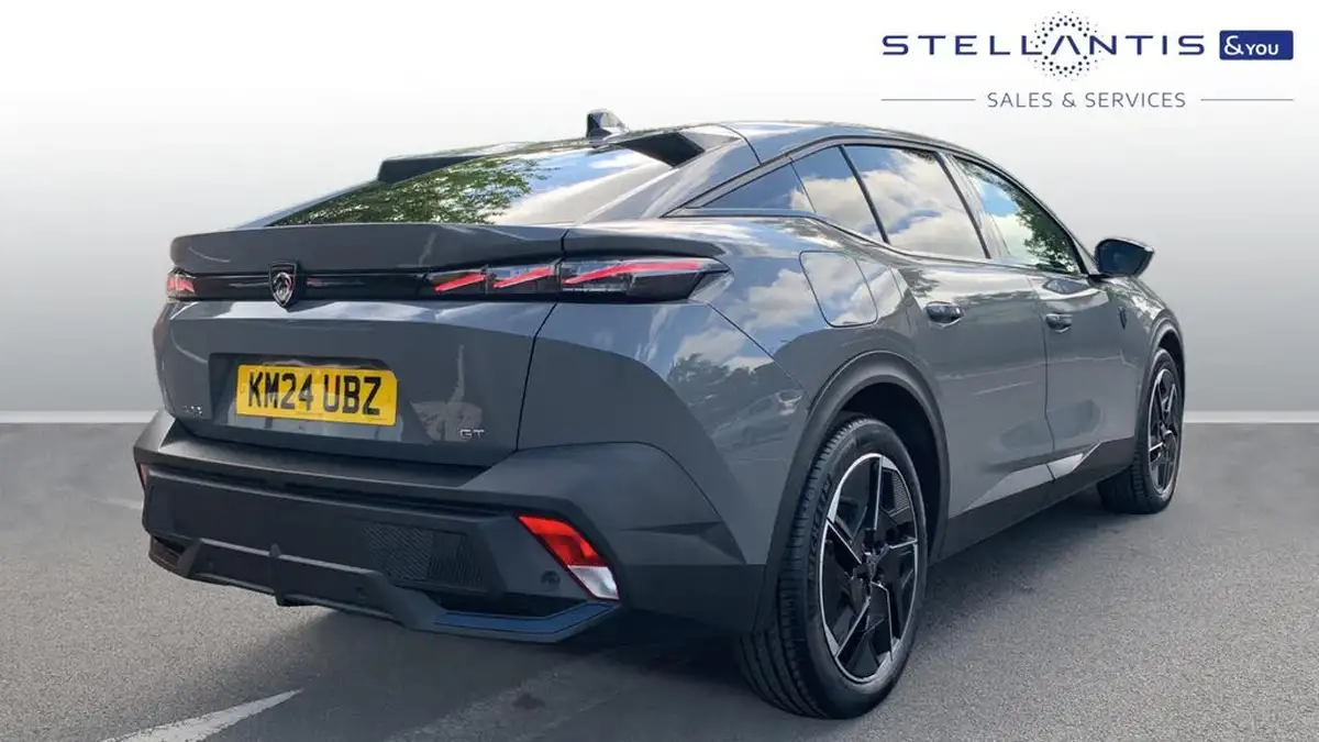 2024-peugeot-408-12-puretech-gt-130ps-ss-eat8-big-2