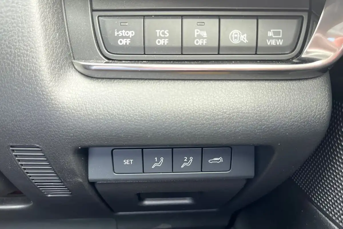 2024-mazda-cx-30-20-e-skyactiv-x-takumi-auto-big-28