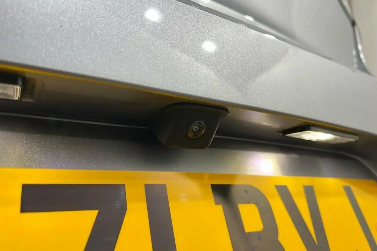 2021-vauxhall-corsa-12-turbo-griffin-edition-big-19