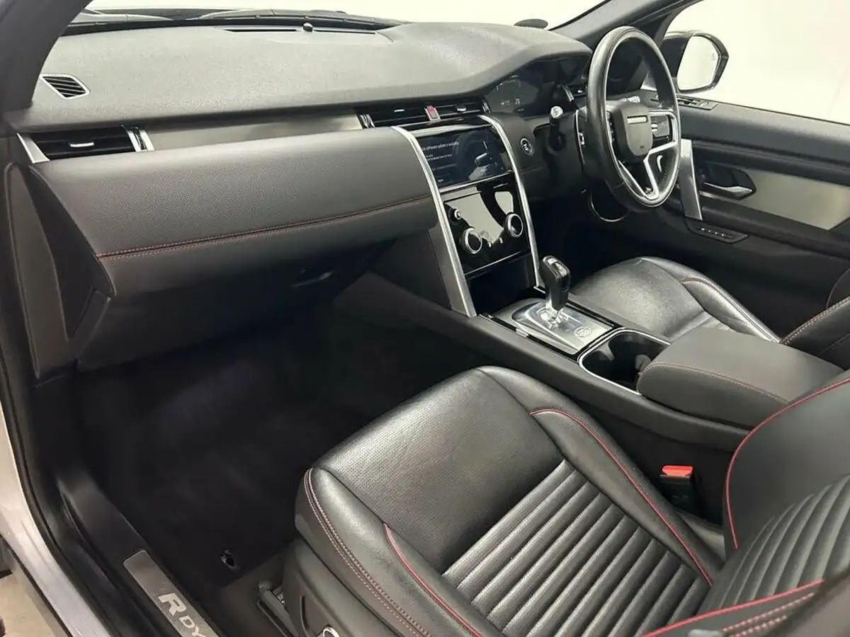 2022-land-rover-discovery-sport-15-p300e-r-dynamic-se-big-54