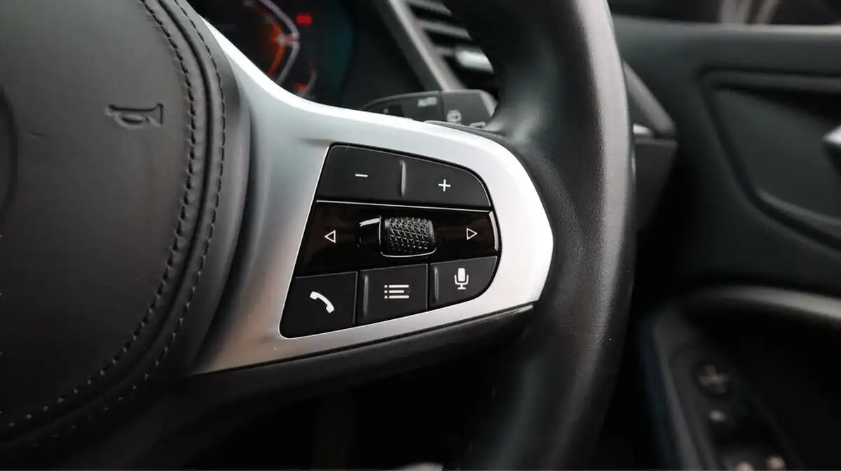 2022-bmw-1-series-15-118i-m-sport-lcp-dct-big-24